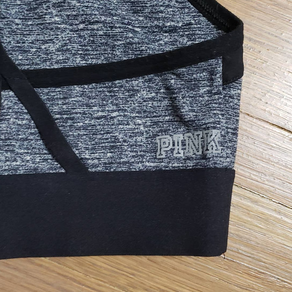 PINK by Victoria's Secret Ultimate Unlined Sports Bra - Picture 3 of 4